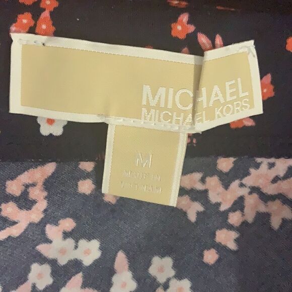 Michael Kors Medium Gold Chain Straps With Cut Out Sleeve V Neck Floral Pattern - Picture 9 of 10